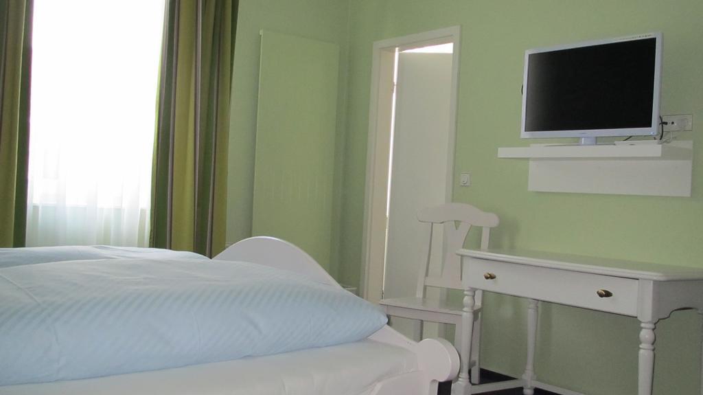 Hotel Alleeschloesschen Bad Wildungen Kamer foto