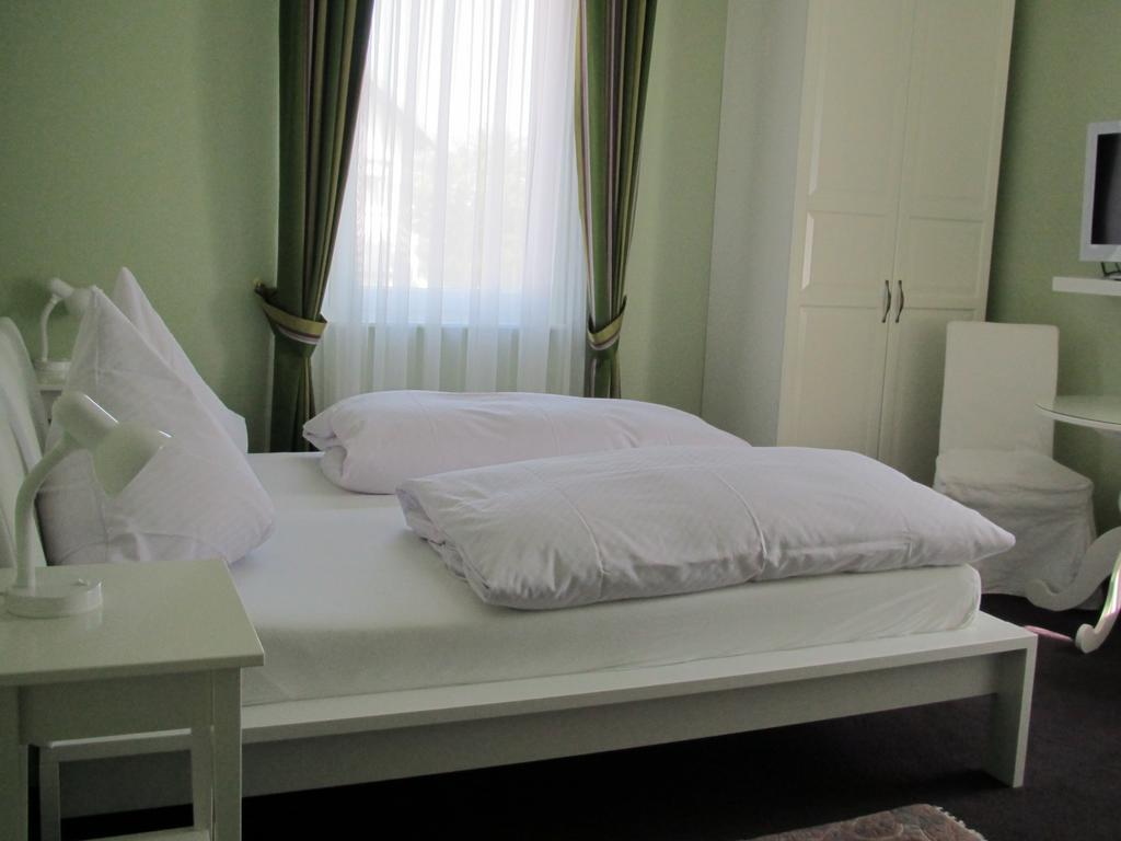 Hotel Alleeschloesschen Bad Wildungen Kamer foto